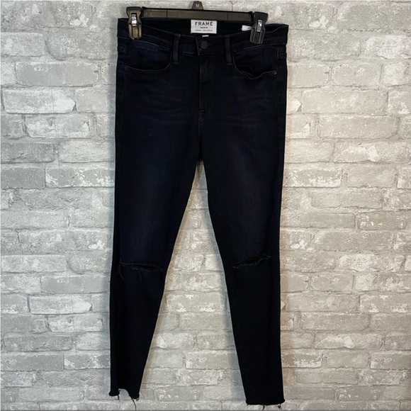 Frame Le High Skinny Jeans In Sterling - Picture 5 of 10